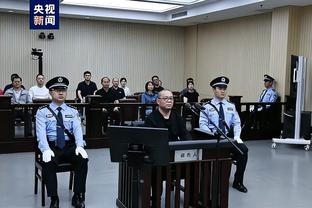 伤病名单+1！哈姆右膝缠绷带接受采访：明日比赛我出战成疑？